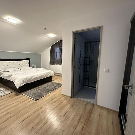 Popasul Din Vale Hotel Moisei Buitenkant foto