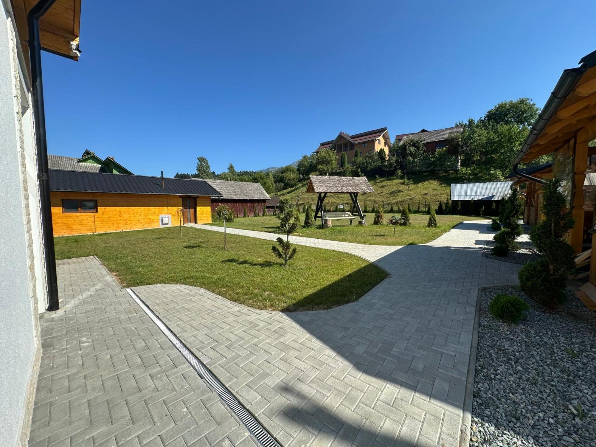 Popasul Din Vale Hotel Moisei Buitenkant foto