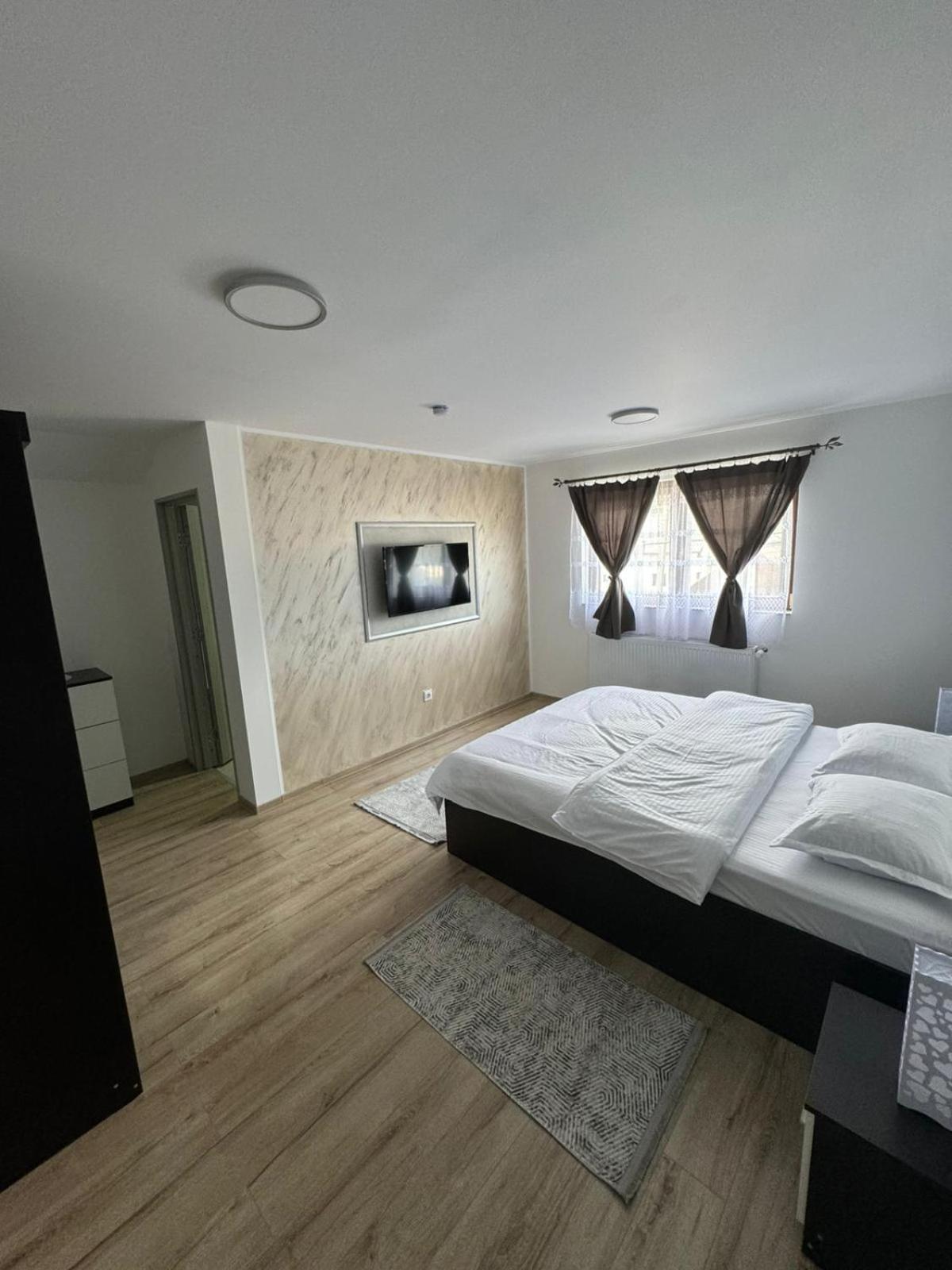 Popasul Din Vale Hotel Moisei Buitenkant foto